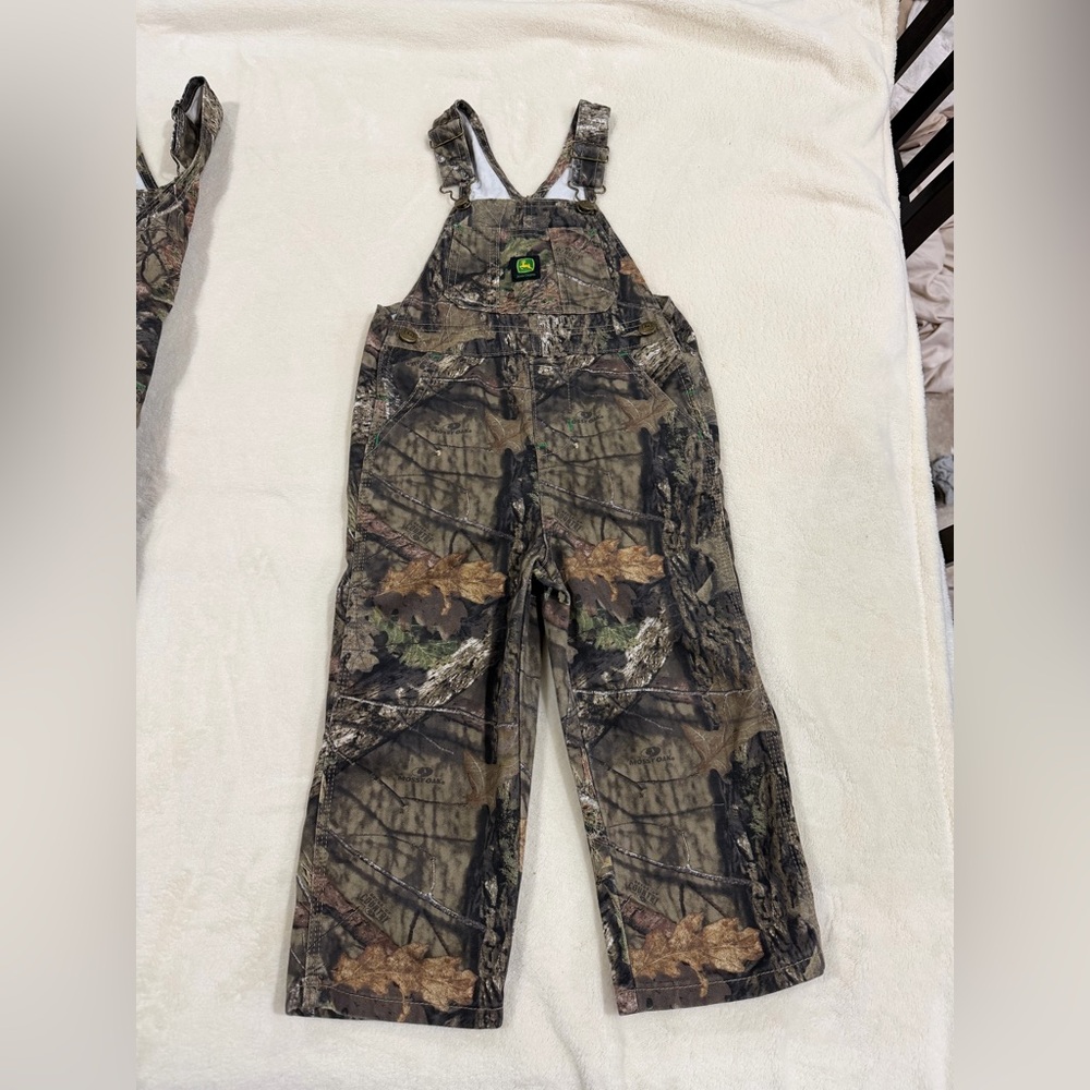 John Deere Camo Kids Overalls - Picture 3 of 8